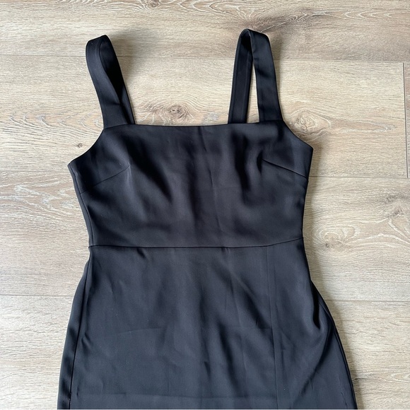 Aritzia Babaton 90s Slit Midi Black Dress Sz 4 - Picture 7 of 15